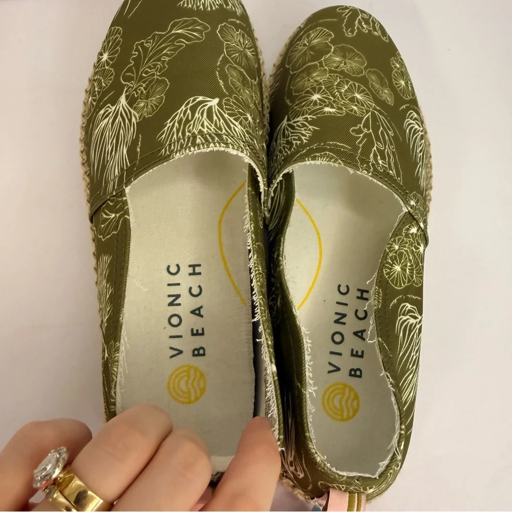 Vionic Green Floral Espadrille Shoes - Picture 7 of 8